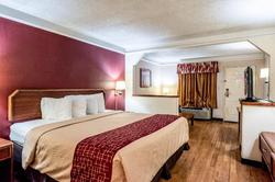Red Roof Inn & Suites Clinton