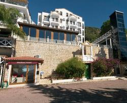 Medusa Hotel (+12 adult only)