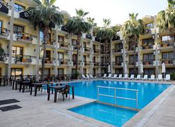 Club Herakles Hotel