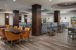 Holiday Inn Express & Suites Knoxville-Clinton