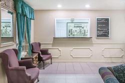 Super 8 by Wyndham Clinton TN
