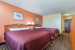 Howard Johnson by Wyndham Airport