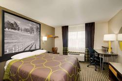 Super 8 by Wyndham Lexington Winchester Rd