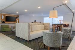 Holiday Inn Express Milwaukee-West Medical Center