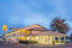Super 8 by Wyndham Madison