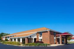 Super 8 by Wyndham Watertown WI