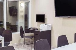 Super 8 by Wyndham Madison East