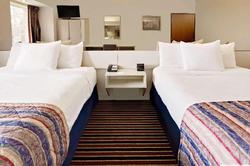Microtel Inn & Suites By Wyndham Madison East