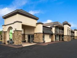Howard Johnson by Wyndham Airport Florida Mall