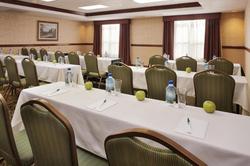Country Inn & Suites by Radisson, Milwaukee West (
