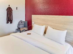 Hotel F1 Nantes est Porte de Ste Luce