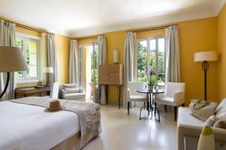 Royal Riviera