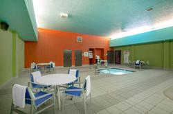 Holiday Inn Express Hotel & Suites Columbus