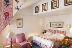 Le Relais Montmartre