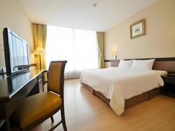 The City Hotel Sriracha