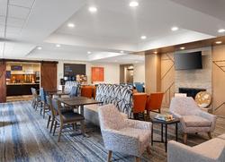 Holiday Inn Express Indianapolis Airport