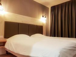 Logis Clermotel Hotel & Restaurant