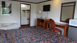 Bayshore Inn