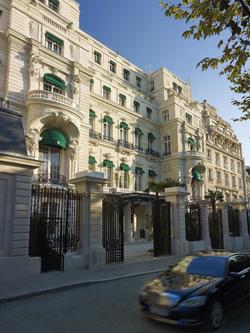 Shangri-La Paris
