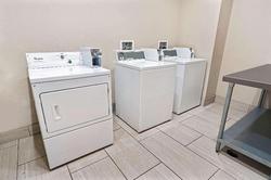 La Quinta Inn & Suites Phoenix I-10 West