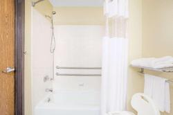 Super 8 by Wyndham Roanoke VA