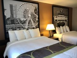 Super 8 By Wyndham Lynnwood
