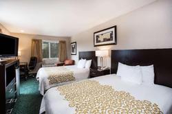 Days Inn by Wyndham Seattle Aurora
