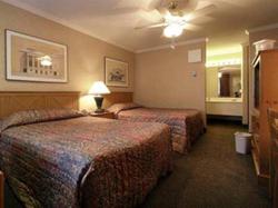 Civic Center Motor Inn