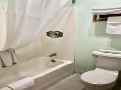 Travelodge by Wyndham Seattle North of Downtown