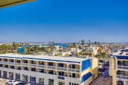 Surfer Beach Hotel