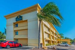 La Quinta Inn & Suites by Wyndham TampaBrandonWest