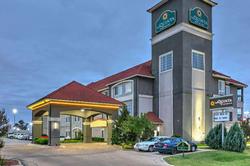 La Quinta Inn & Suites Tulsa Airport / Expo Square