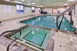 Holiday Inn Express Wichita Northwest - Airport Ar
