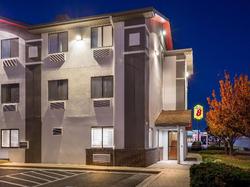 Super 8 by Wyndham College Park Wash DC Area