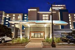 DoubleTree by Hilton Virginia Beach Oceanfront Sou