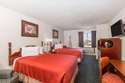 Howard Johnson by Wyndham Wichita Airport