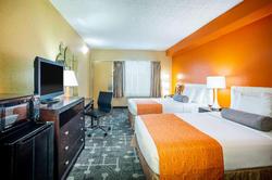Howard Johnson by Wyndham College Park