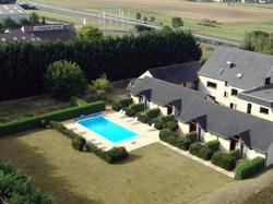 Logis Hôtel les Dineux Village