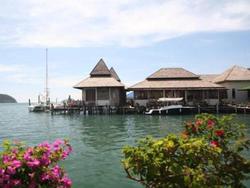 Salakphet Resort