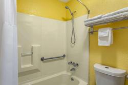 Days Inn by Wyndham Greensboro Airport