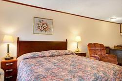 Knights Inn Greensburg