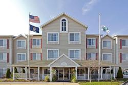 Country Inn & Suites by Radisson, Grand Rapids Air