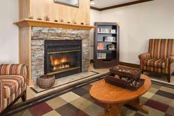 Country Inn & Suites by Radisson, Grand Rapids Air