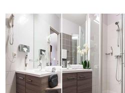 Carre Py' Hotel