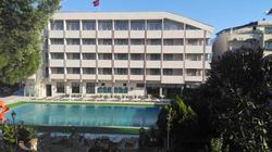 First Class Hotel
