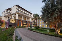 Seven Seas Hotel Life
