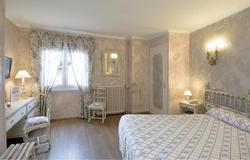 Logis Hotel Restaurant Chez Planes