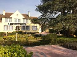 Hotel Les Cedres
