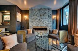 The One Alma Paris