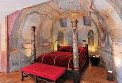 Chateau De Bagnols